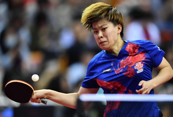  门兴格拉德巴赫逆转取胜，老帅临场调整显神威  