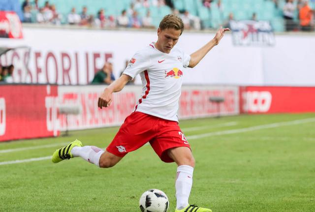  莱比锡红牛火力全开，客场大胜法兰克福巩固积分榜次席  